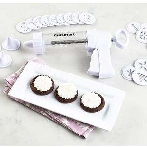 Brand New Cuisinart 25 piece Cookie Press Set
